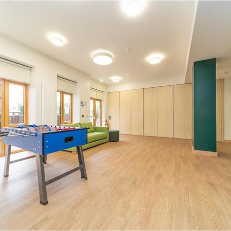 Apartamento Joivy Affordable 3,4,5 And 12 Bed Private Flats Next To Royal Mile (Adults Only) Edimburgo Exterior foto