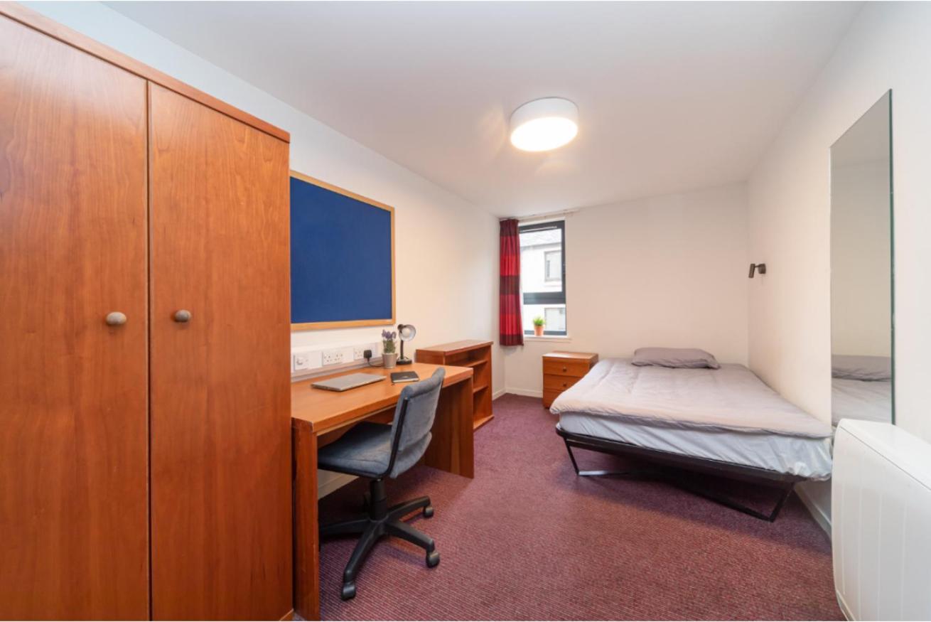 Apartamento Joivy Affordable 3,4,5 And 12 Bed Private Flats Next To Royal Mile (Adults Only) Edimburgo Exterior foto